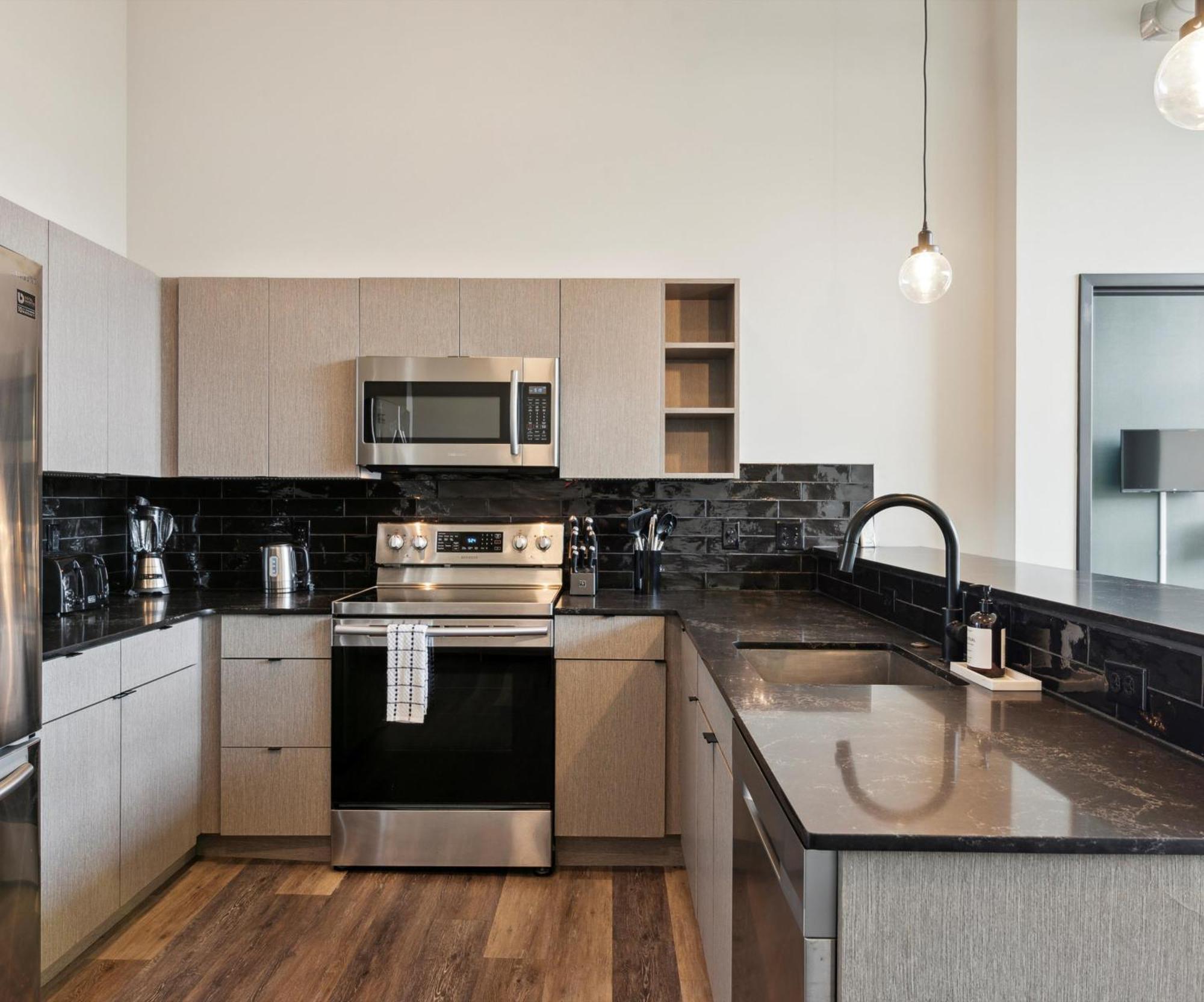 Large 3Br Apts & Studios, Free Parking, Gym, Game Room Филадельфия Экстерьер фото